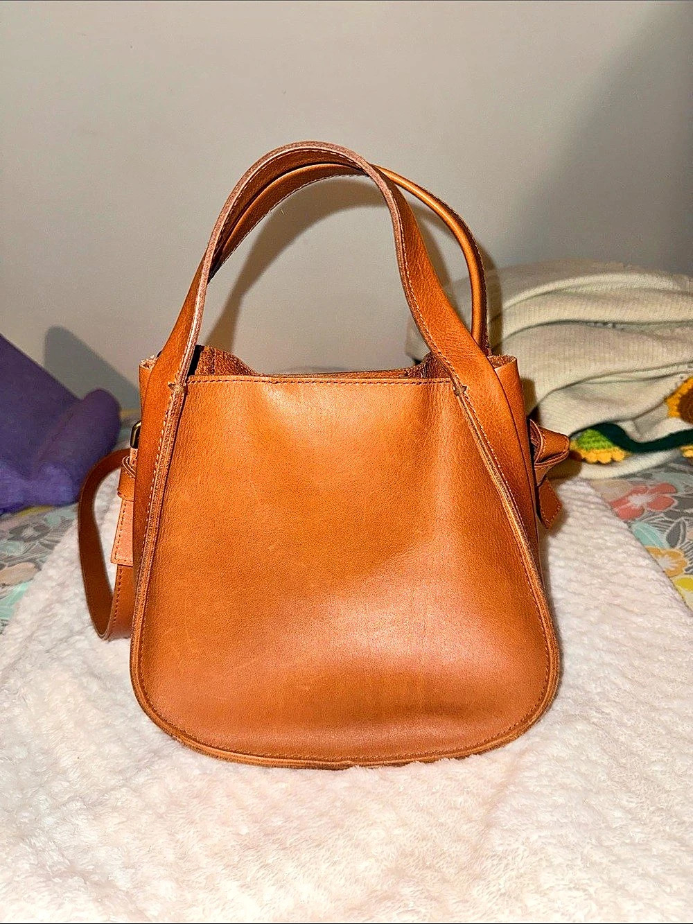 Madewell The Essential Mini Bucket Tote Leather Shoulder Bag in Brown